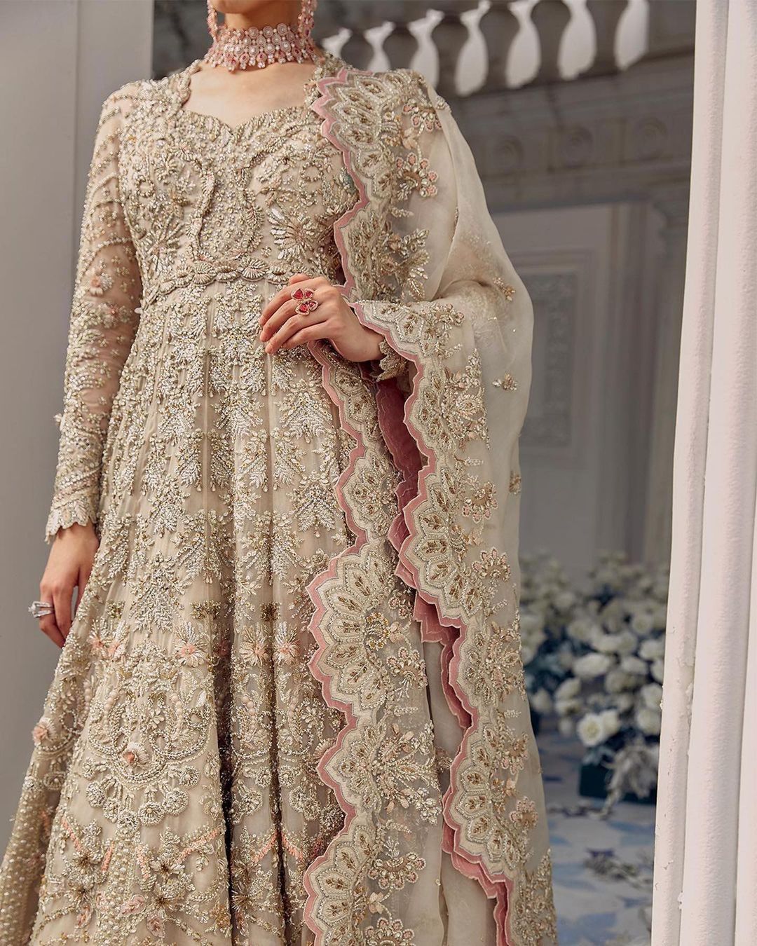 kshkin by sakshi sindhi